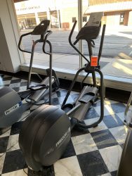 Precor 5.19 Elliptical Precor 5.19 Elliptical